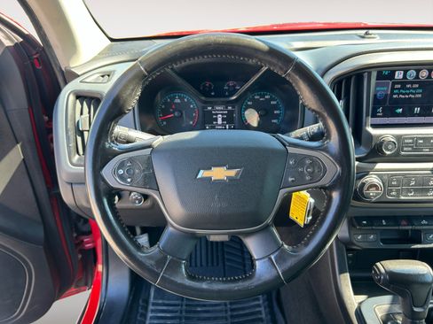 Used 2015 Chevrolet Colorado Z71 image 13