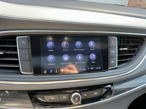 Used 2023 Buick Enclave Essence w/ Experience Buick Package FWD image 31