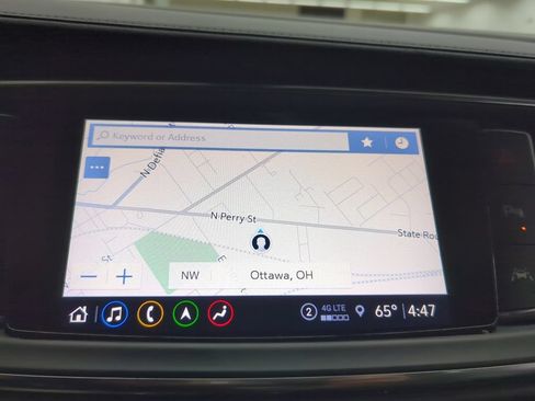 Used 2023 Buick Enclave Avenir w/ Avenir Technology Package AWD/4WD image 21