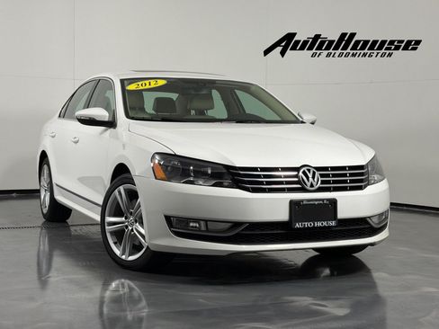 Used 2012 Volkswagen Passat TDI SE FWD image 1