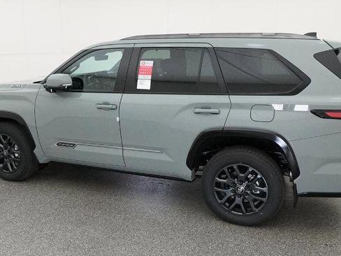 New 2026 Toyota Sequoia Platinum AWD/4WD image 10