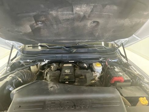 Used 2023 RAM 2500 Tradesman w/ Chrome Appearance Group AWD/4WD image 20