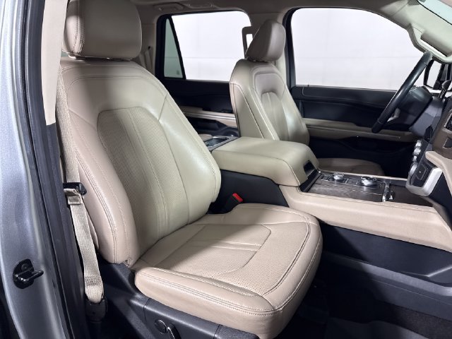 Used 2023 Ford Expedition Max Limited AWD/4WD image 10