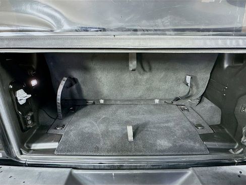 Certified 2019 Jeep Wrangler Sport image 32