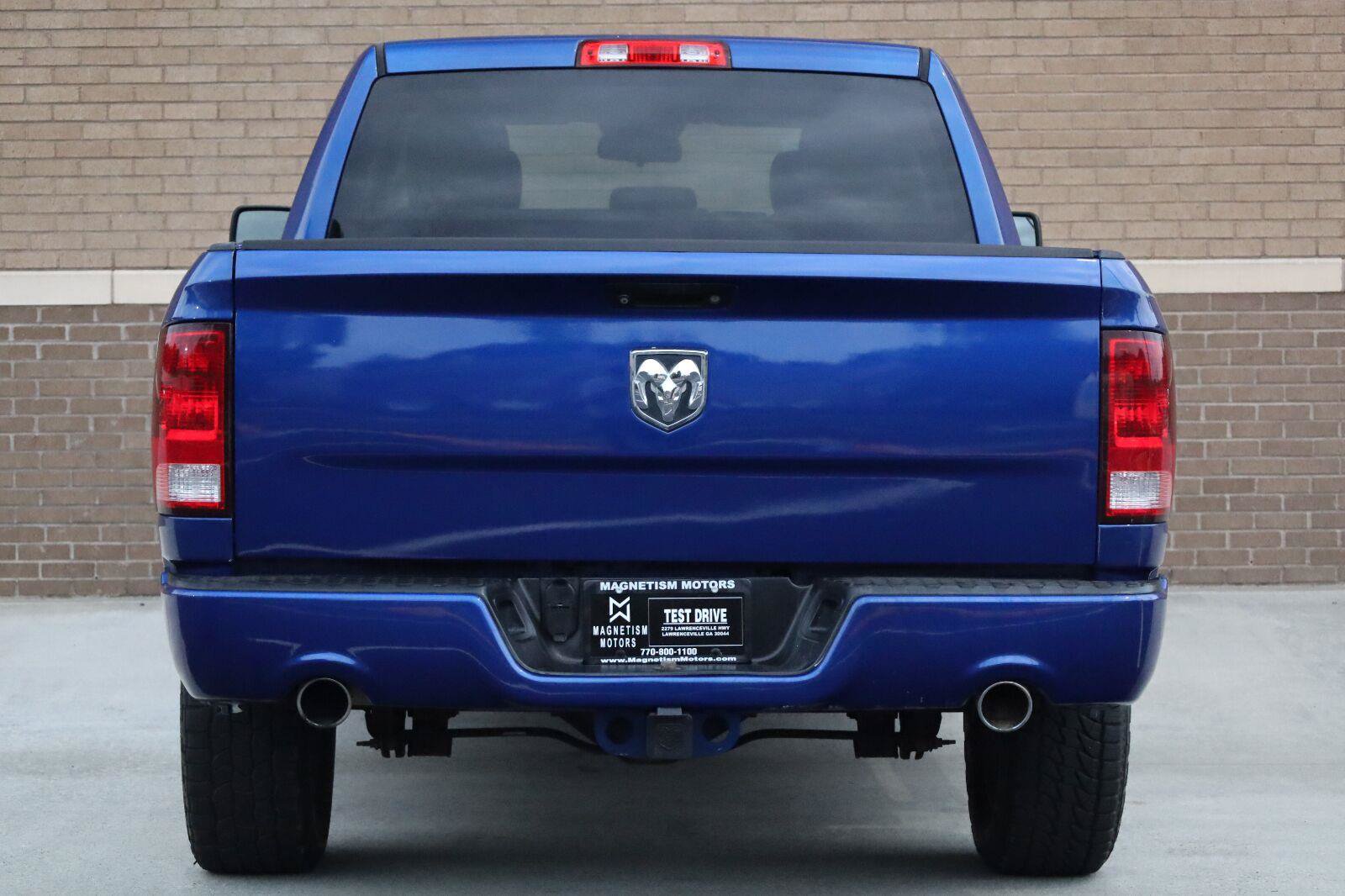 Used 2015 RAM 1500 Express RWD image 10