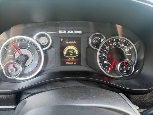 Used 2024 RAM 2500 Big Horn w/ Off Road Package AWD/4WD image 16