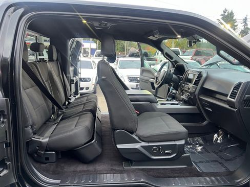 Used 2016 Ford F150 XLT w/ Equipment Group 302A Luxury image 29