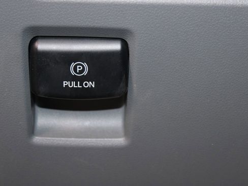 Used 2025 Ford F150 XLT w/ Equipment Group 301A Standard image 32