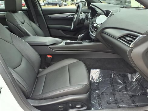 Used 2023 Cadillac CT5 Premium Luxury w/ Technology Package RWD image 9