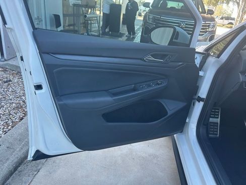 Used 2023 Volkswagen GTI Autobahn image 50