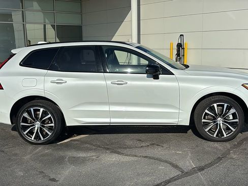 Used 2023 Volvo XC60 T8 Plus w/ Climate Package AWD/4WD image 27