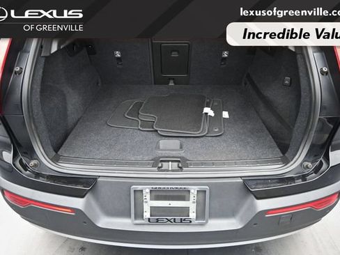 Used 2019 Volvo XC40 T5 Momentum AWD/4WD image 25