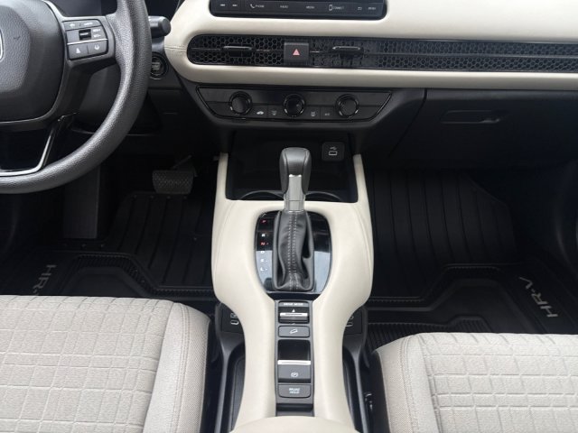 Used 2024 Honda HR-V LX image 11