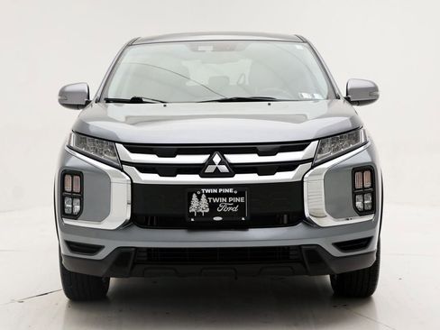 Used 2025 Mitsubishi Outlander Sport AWD image 4