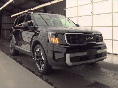 Used 2025 Kia Telluride S