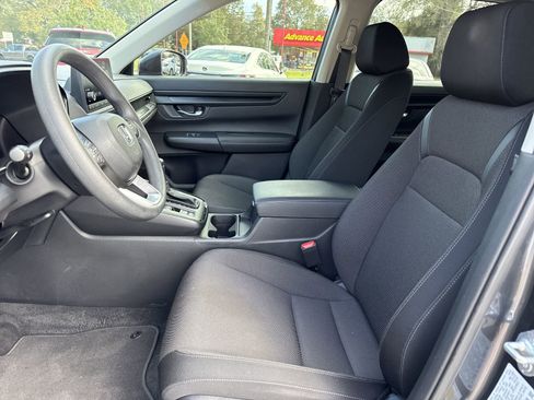 Used 2024 Honda CR-V LX image 9