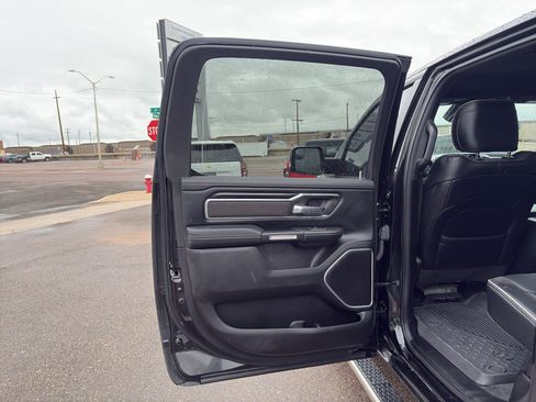 Used 2023 RAM 1500 Laramie AWD/4WD image 13