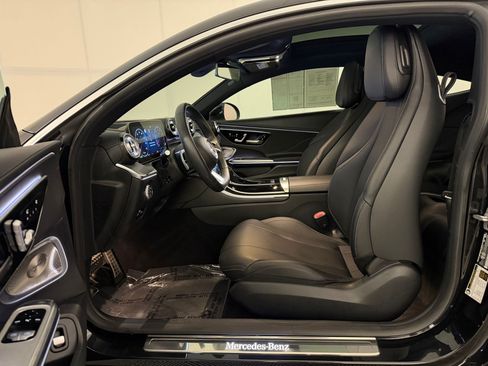 Used 2024 Mercedes-Benz CLE 450 4MATIC Coupe image 5