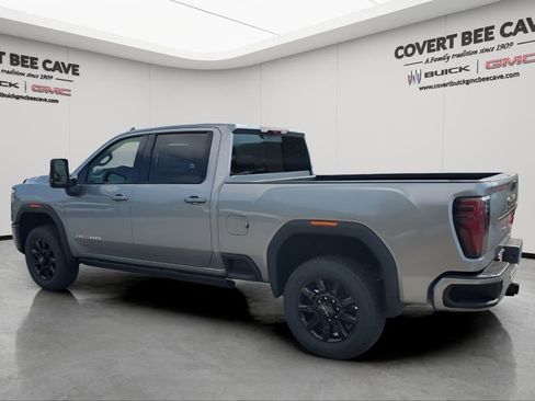 New 2026 GMC Sierra 2500 AT4 w/ AT4 Premium Plus Package image 6