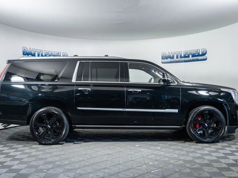 Used 2018 Cadillac Escalade ESV Platinum image 10