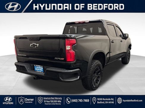Used 2025 Chevrolet Silverado 1500 ZR2 w/ Technology Package AWD/4WD image 9