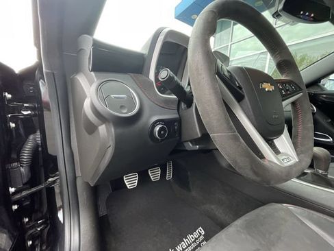 Used 2013 Chevrolet Camaro ZL1 RWD image 15