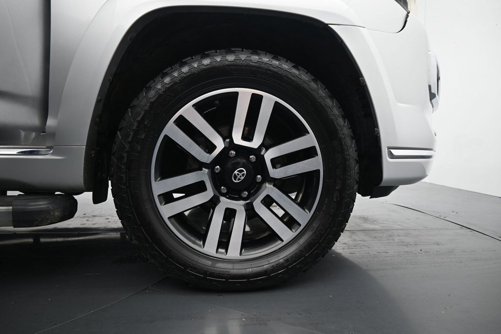 Used 2016 Toyota 4Runner Limited AWD/4WD image 13