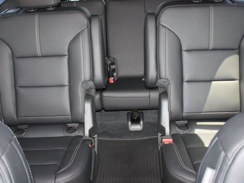 New 2026 GMC Acadia Elevation w/ Super Cruise Package image 7