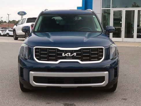Used 2025 Kia Telluride S AWD/4WD image 2