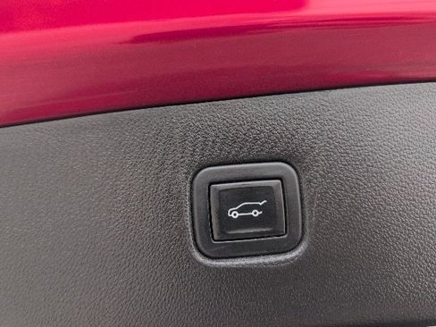 Certified 2023 Chevrolet Blazer LT w/ Convenience Package image 35