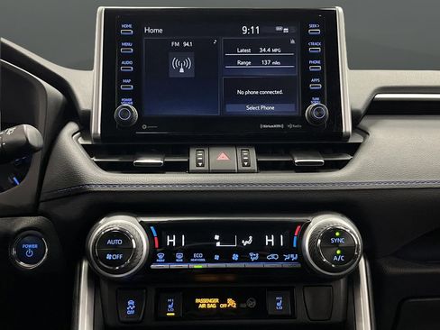 Used 2021 Toyota RAV4 XSE image 9