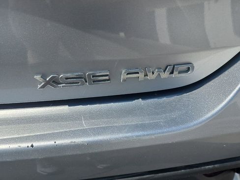 Used 2022 Toyota Highlander XSE image 43