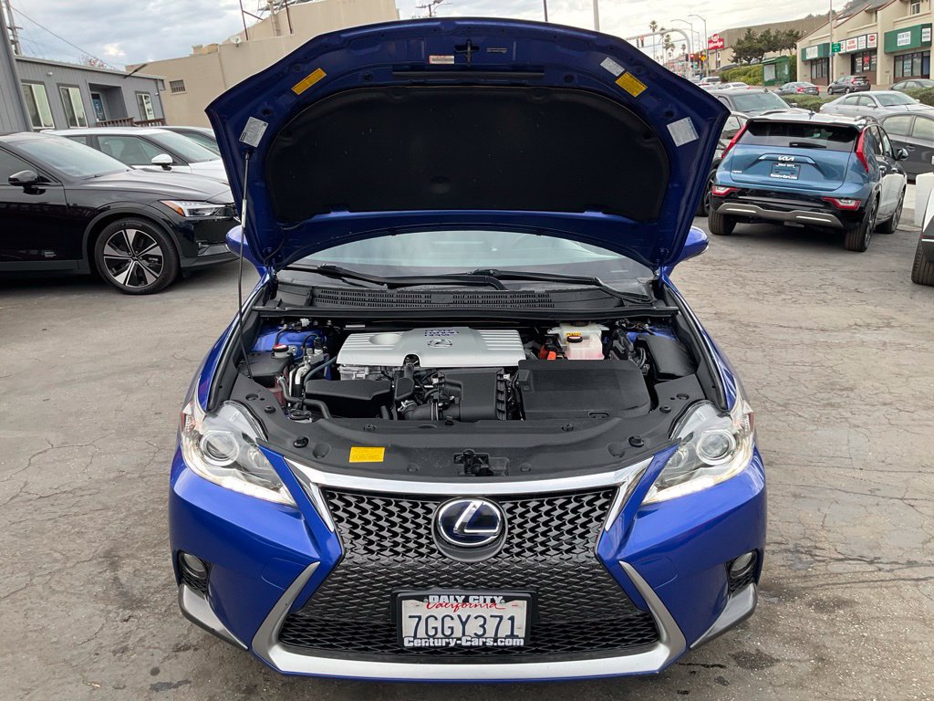 Used 2014 Lexus CT 200h w/ F Sport w/Nuluxe Interior FWD image 12