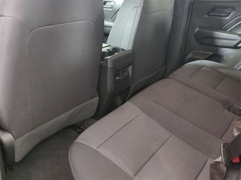 Certified 2023 Chevrolet Colorado Trail Boss w/ Technology Package image 21