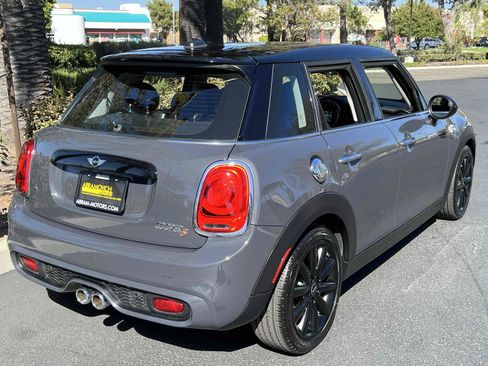 Used 2018 MINI Cooper S FWD image 14