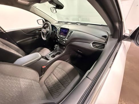 Used 2024 Chevrolet Equinox LT AWD/4WD image 59