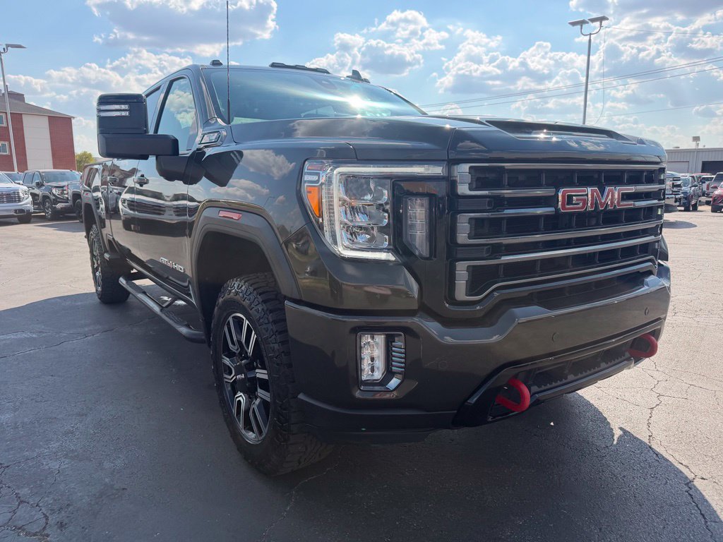Used 2022 GMC Sierra 2500 AT4 w/ Driver Alert Package I AWD/4WD image 5