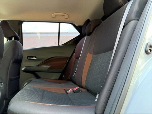 Certified 2024 Nissan Kicks SR FWD image 17