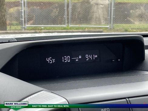 Used 2022 Subaru Ascent Premium w/ Convenience Package image 20