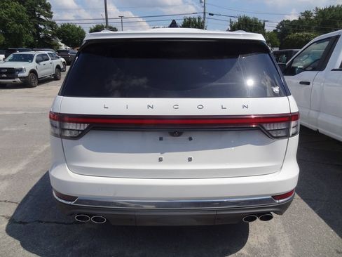 Certified 2025 Lincoln Aviator Reserve w/ Equipment Group 201A AWD/4WD image 6