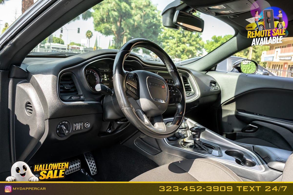 Used 2021 Dodge Challenger R/T w/ Blacktop Package RWD image 10