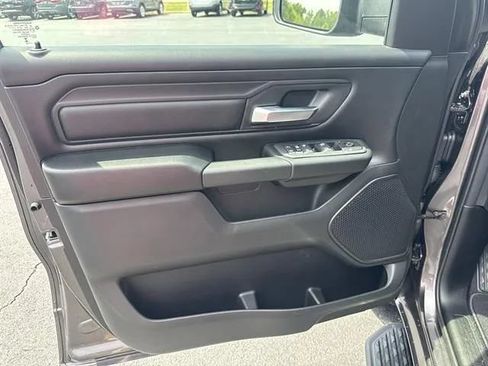 New 2026 RAM 1500 Express AWD/4WD image 7