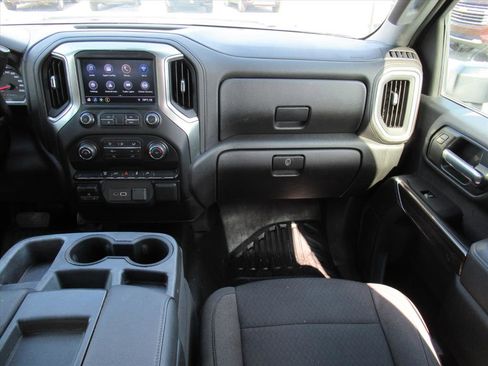 Used 2021 Chevrolet Silverado 3500 LT image 13