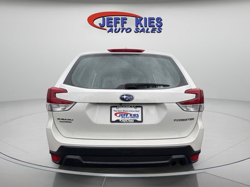 Used 2019 Subaru Forester AWD/4WD image 6