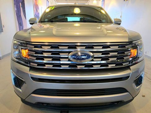 Used 2021 Ford Expedition Limited AWD/4WD image 3