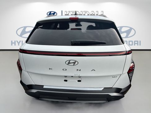 New 2026 Hyundai Kona SEL Premium FWD image 5