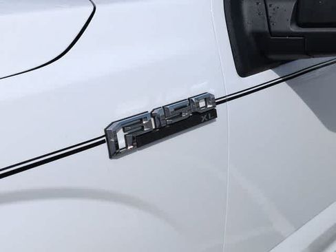 Used 2019 Ford F150 XL w/ Equipment Group 101A Mid AWD/4WD image 13