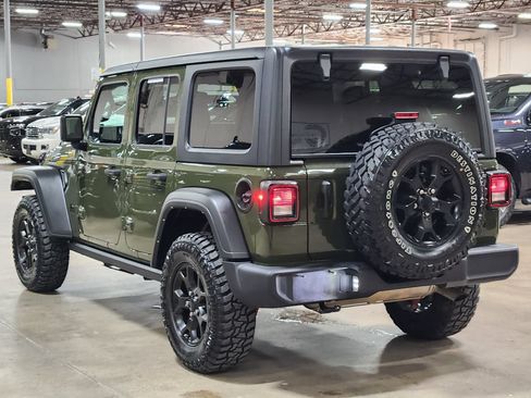 Used 2021 Jeep Wrangler Unlimited Sport AWD/4WD image 11