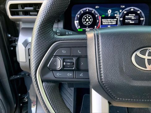 Used 2024 Toyota Tacoma TRD Off-Road w/ TRD Off Road Premium Package image 23