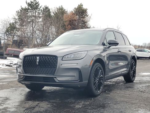 New 2026 Lincoln Corsair Premiere image 2